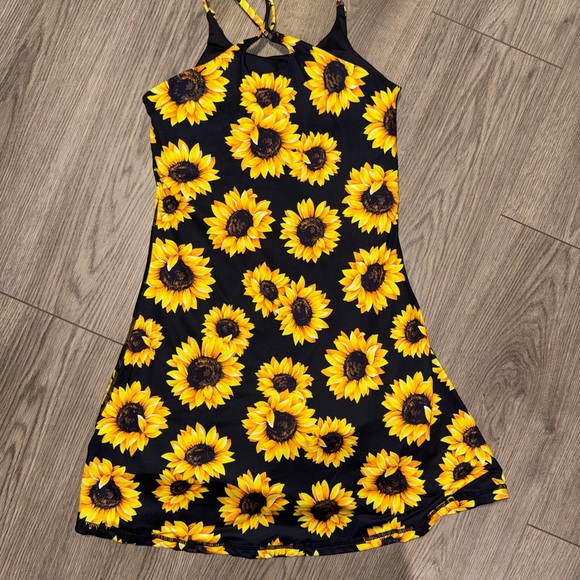 Sunflower CVG Limitless Dress - Picture 3 of 5